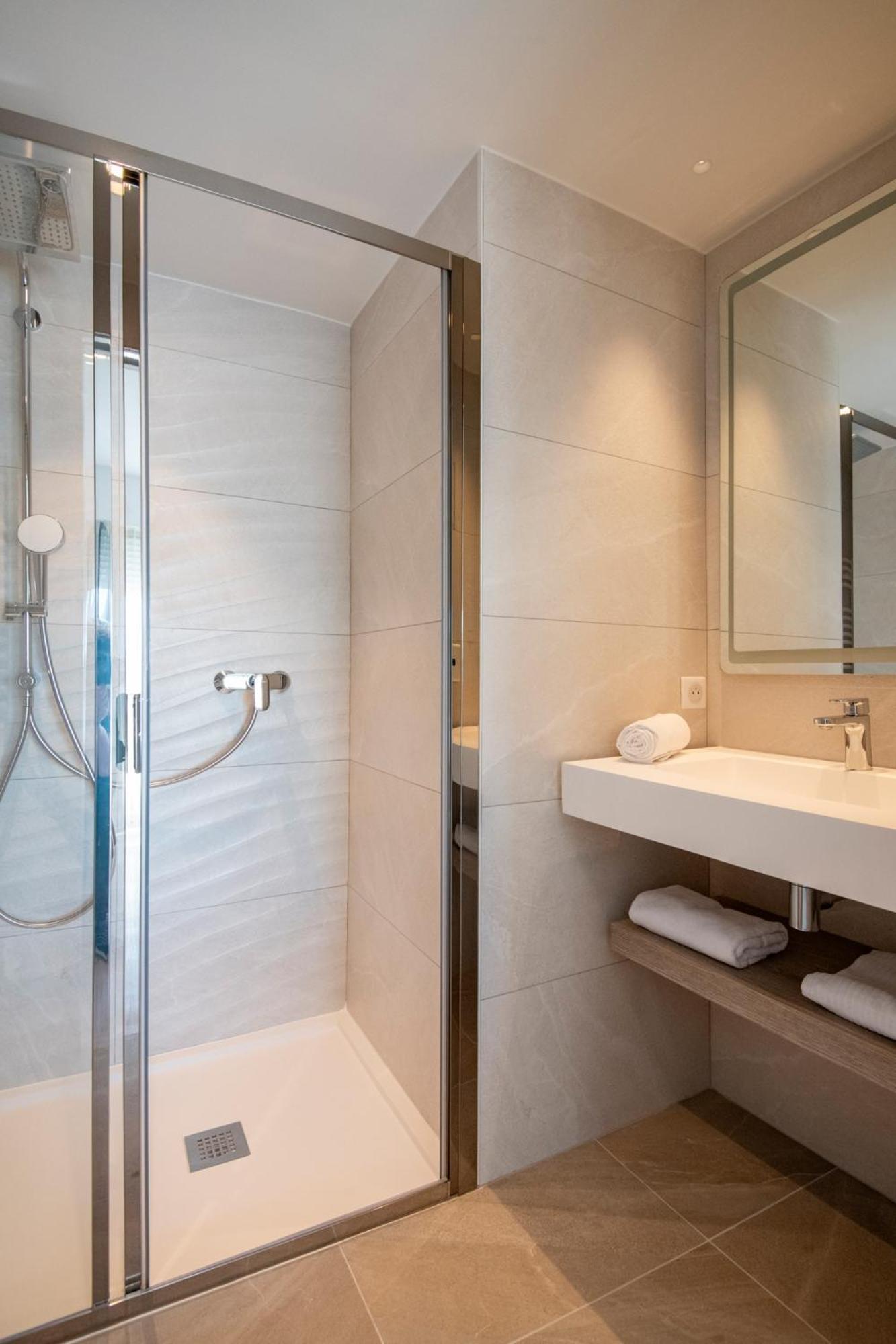 Residence Hoteliere Chambord Au Coeur De Menton - Entierement Renovee Kültér fotó