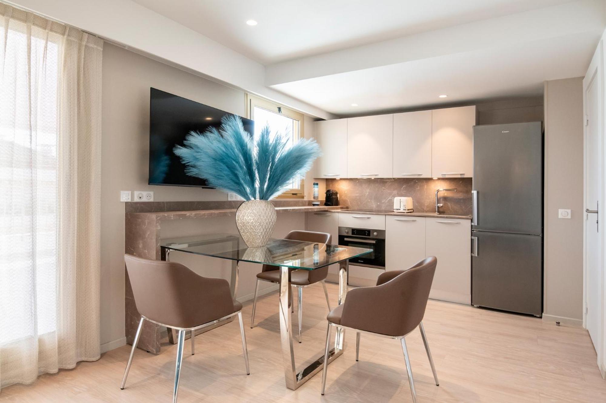 Residence Hoteliere Chambord Au Coeur De Menton - Entierement Renovee Kültér fotó