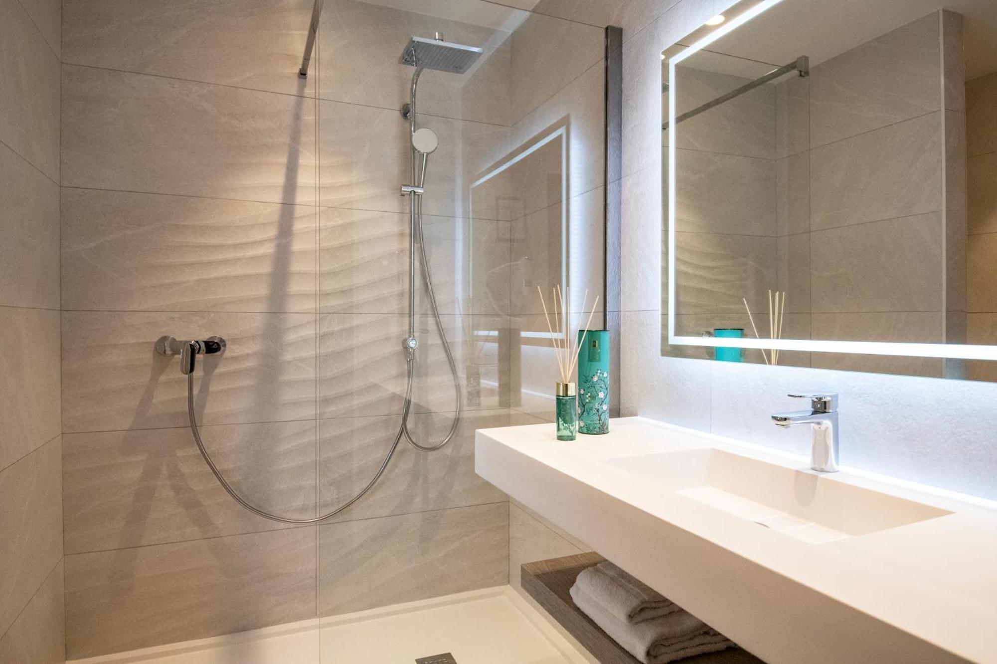 Residence Hoteliere Chambord Au Coeur De Menton - Entierement Renovee Kültér fotó